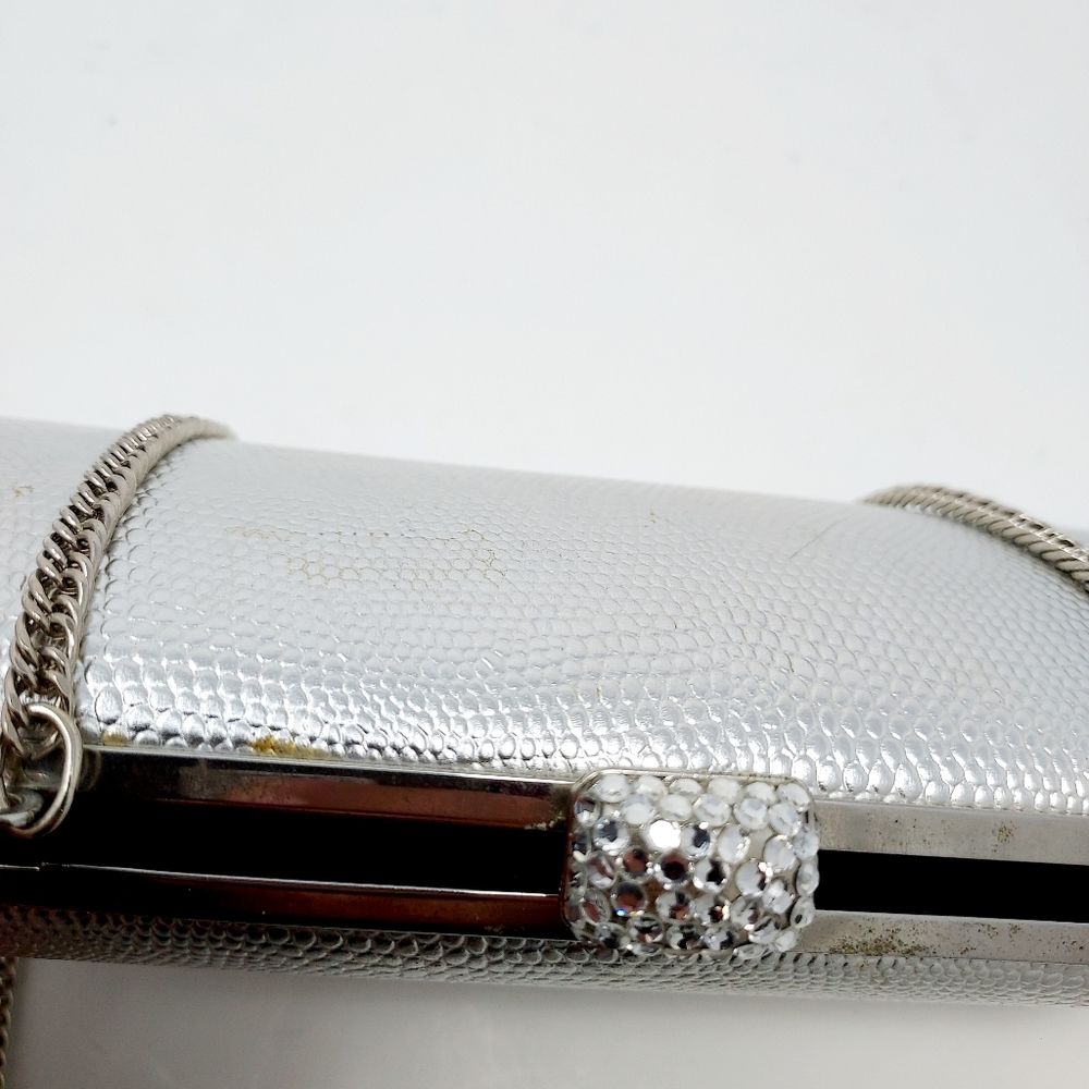 🔴3/$20 Silver Hard Case Cocktail Purse - Picture 9 of 12